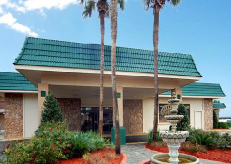 Quality Inn & Suites Riverfront