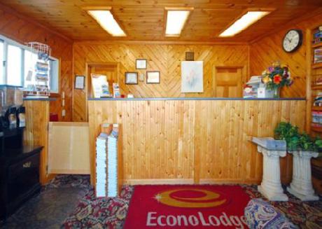 Econo Lodge West Yarmouth