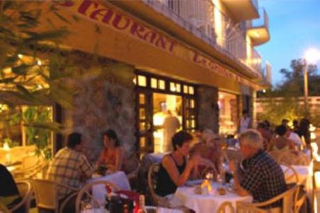 INTER-HOTEL LE GRILLON D'OR