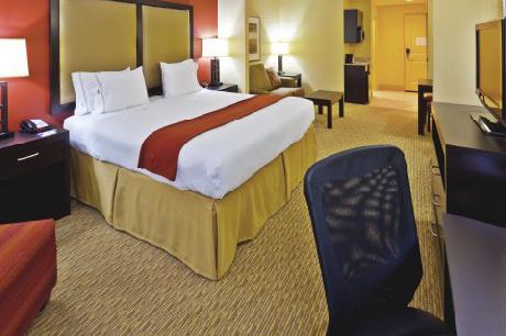Holiday Inn Express Hotel & Suites NASHVILLE-OPRYLAND
