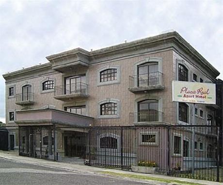 PLAZA REAL APART HOTEL