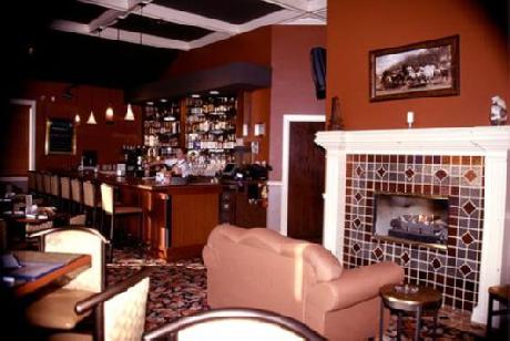 Four Points by Sheraton Portland East