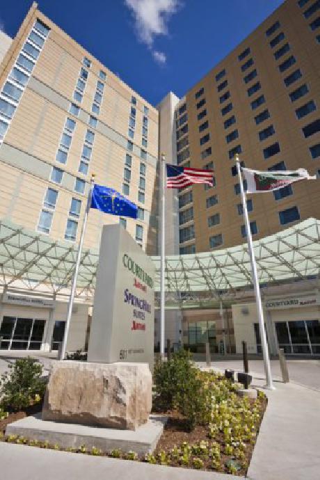 SpringHill Suites Indianapolis Downtown