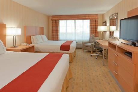 Holiday Inn Express Hotel & Suites PACIFICA