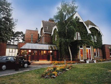 Menzies Stourport Manor