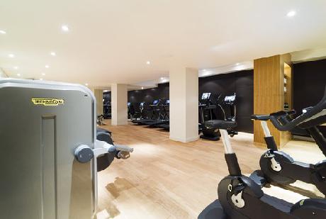 Apex Temple Court Hotel