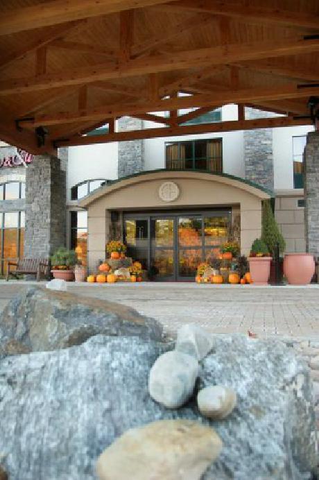 Hampton Inn  Suites Lake George