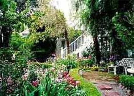 A Victorian Garden Inn