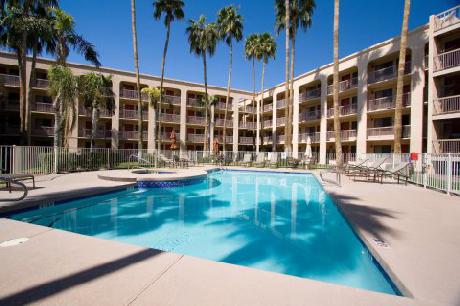 Scottsdale Thunderbird Suites