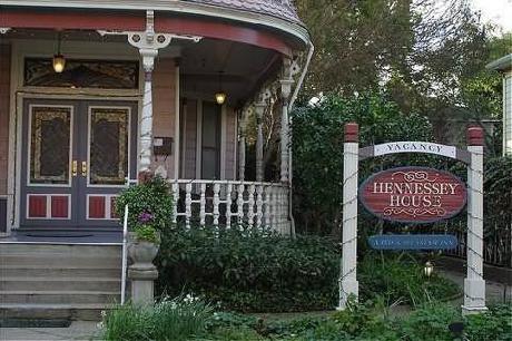 Hennessey House