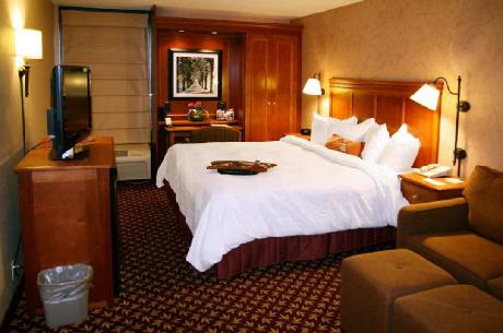 Hampton Inn WestSpringfield