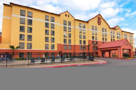 Red Roof Inn San Antonio Downtown Riverwalk