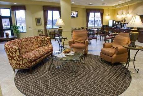 Riverview Hotel and Suites