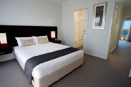 Quest Sanctuary Lakes