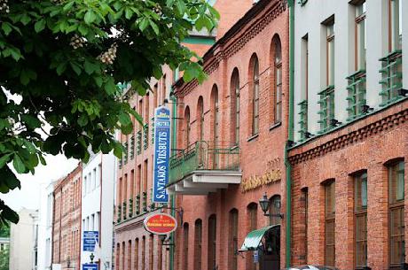 BEST WESTERN Santakos Hotel