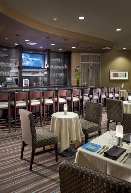 Holiday Inn ONTARIO AIRPORT