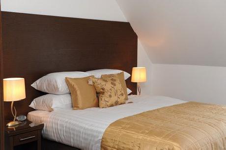 Fountain Court  - Harris