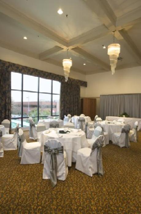 BEST WESTERN PLUS Cedar Bluff Inn