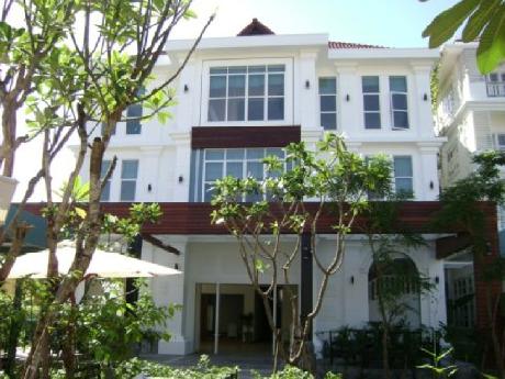 Frangipani Villa Hotel Siem Reap