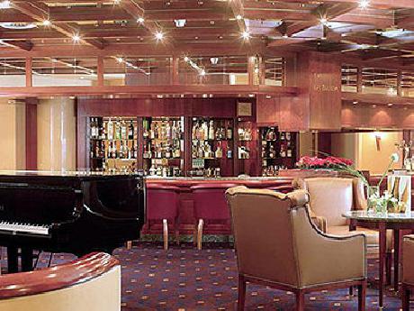 Pullman Madrid Airport & Feria