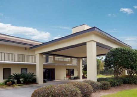 Quality Inn At Eglin AFB