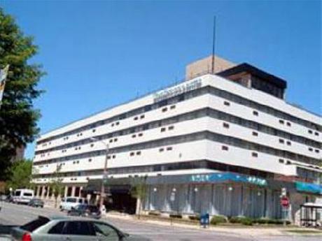 Comfort Inn & Suites Downtown Lakeshore