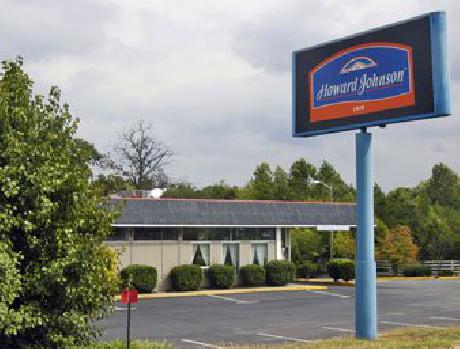 Howard Johnson Inn - Fredericksburg