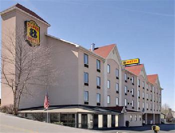 Super 8 Pigeon Forge