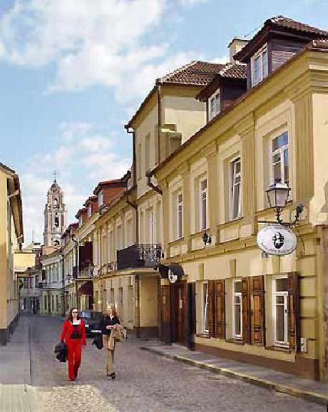 Best Eastern Mano Liza