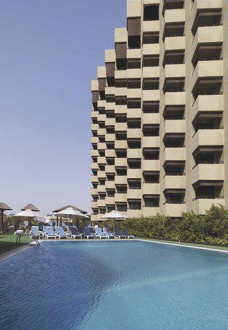 Radisson Blu Hotel, Dubai Deira Creek