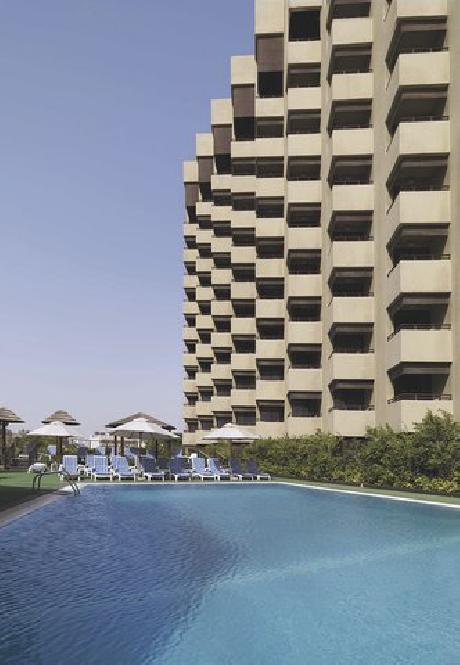 Radisson Blu Hotel, Dubai Deira Creek