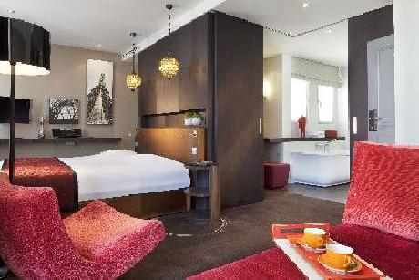 Clarion Collection Hotel Etoile Saint Honore