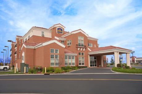 BEST WESTERN PLUS I-5 Inn & Suites
