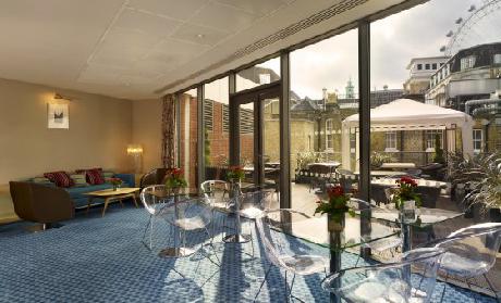 Park Plaza County Hall London