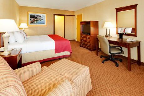 Holiday Inn SANTA BARBARA-GOLETA