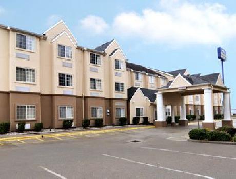 Microtel Inn and Suites Scott/Lafayette