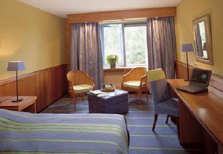 Van der Valk Hotel Rotterdam / Nieuwerkerk