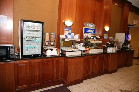 Holiday Inn Express Hotel & Suites DETROIT DOWNTOWN