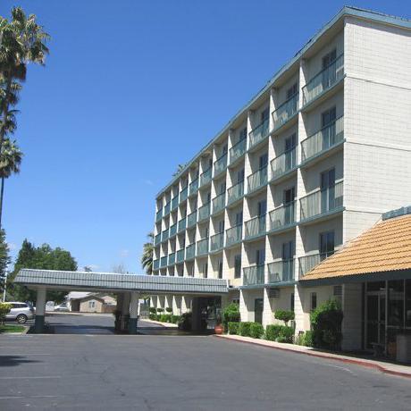 Madera Valley Inn