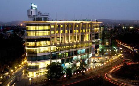 Fortune Select Metropolitan