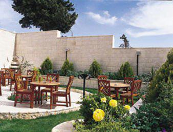 Days Inn Hotel Suites Amman