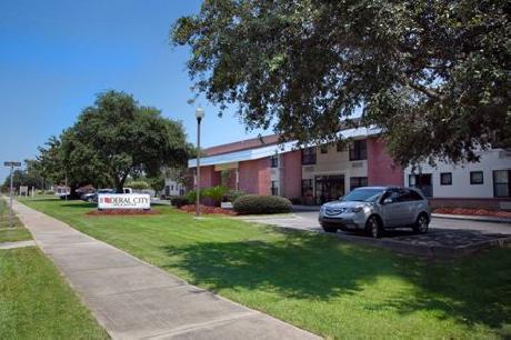 Federal City Inn and Suites