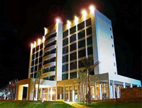 Howard Johnson Hotel Ramallo