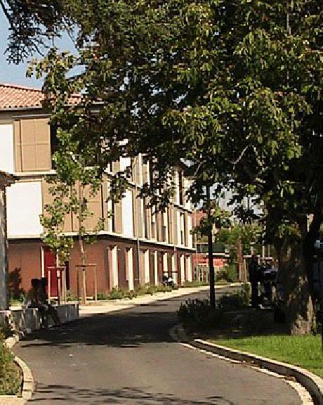 INTER-HOTEL LES OLIVIERS