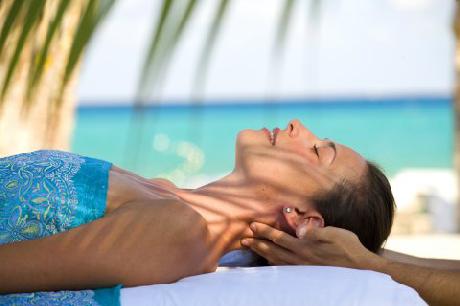 Royal Hideaway Playacar