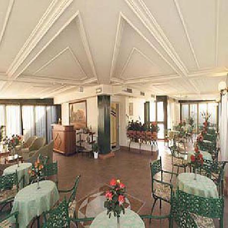 Hotel Palladium Palace