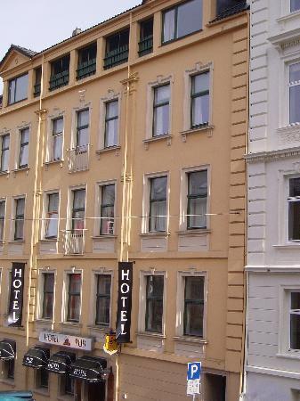 Bergen Travel Hotel