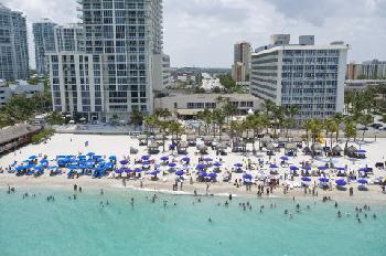 Newport Beachside Hotel and Resort