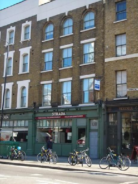 Clarendon Commercial St