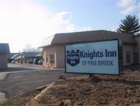 Knights Inn Pine Brook